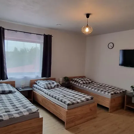 Pokoje Pod Wietrznia Kielce Esterno foto